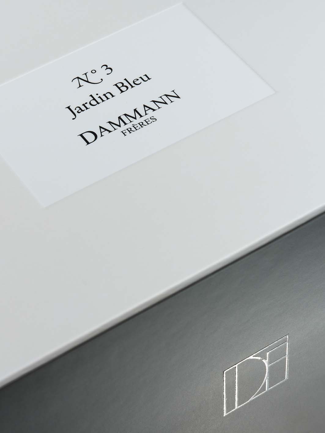 DAMMANN birios arbatos rinkinys su filtru „Jardin Bleu N°3“ juoda aromatizuota 40 g Dammann