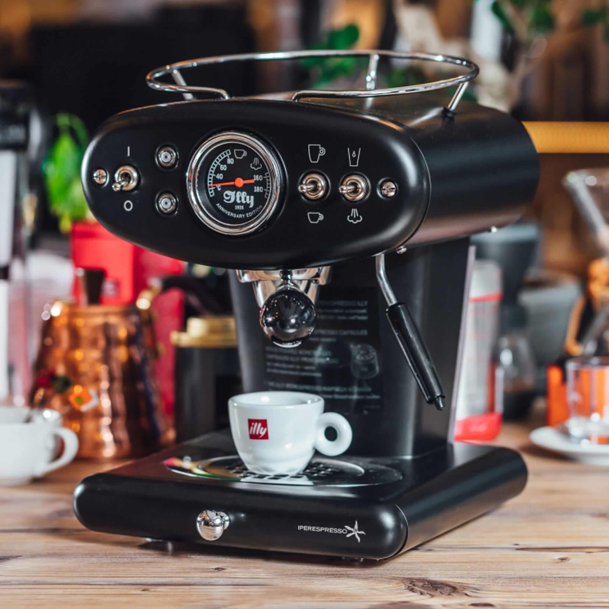 Kavos aparatas illy X1 Anniversary Eco Mode, juodas illy