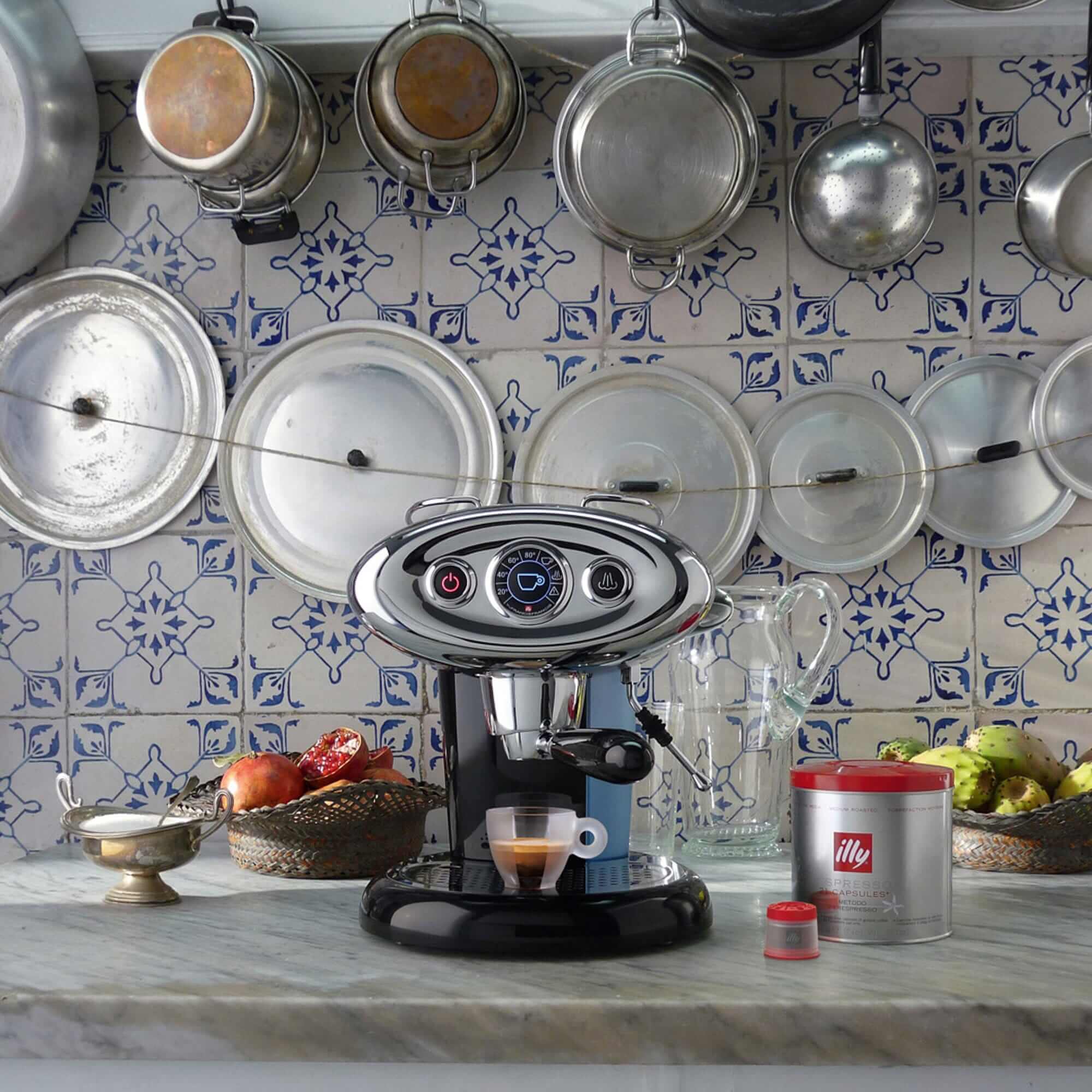 Kavos aparatas illy X7.1, juodas illy