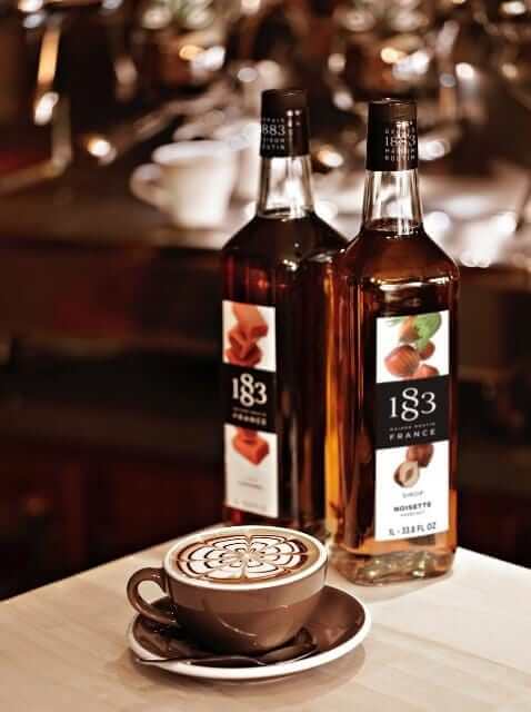 Sirupas Routin 1883, lazdyno riešutų, 1 L Routin