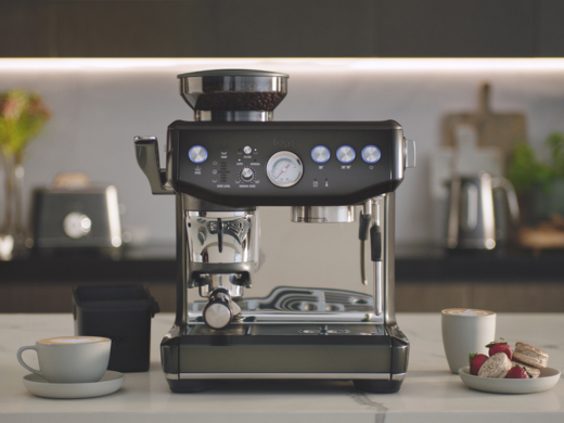 Kavos aparatai puikiems gėrimams gaminti namuose.