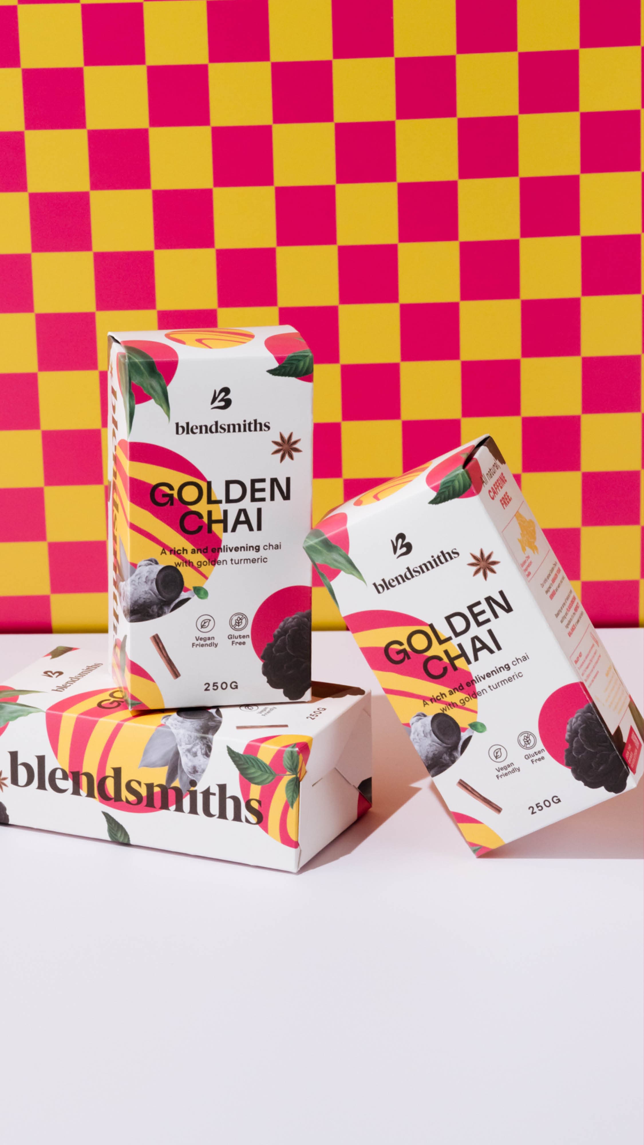 BLENDSMITHS gėrimo mišinys „Golden Chai“, 250 g Fonte