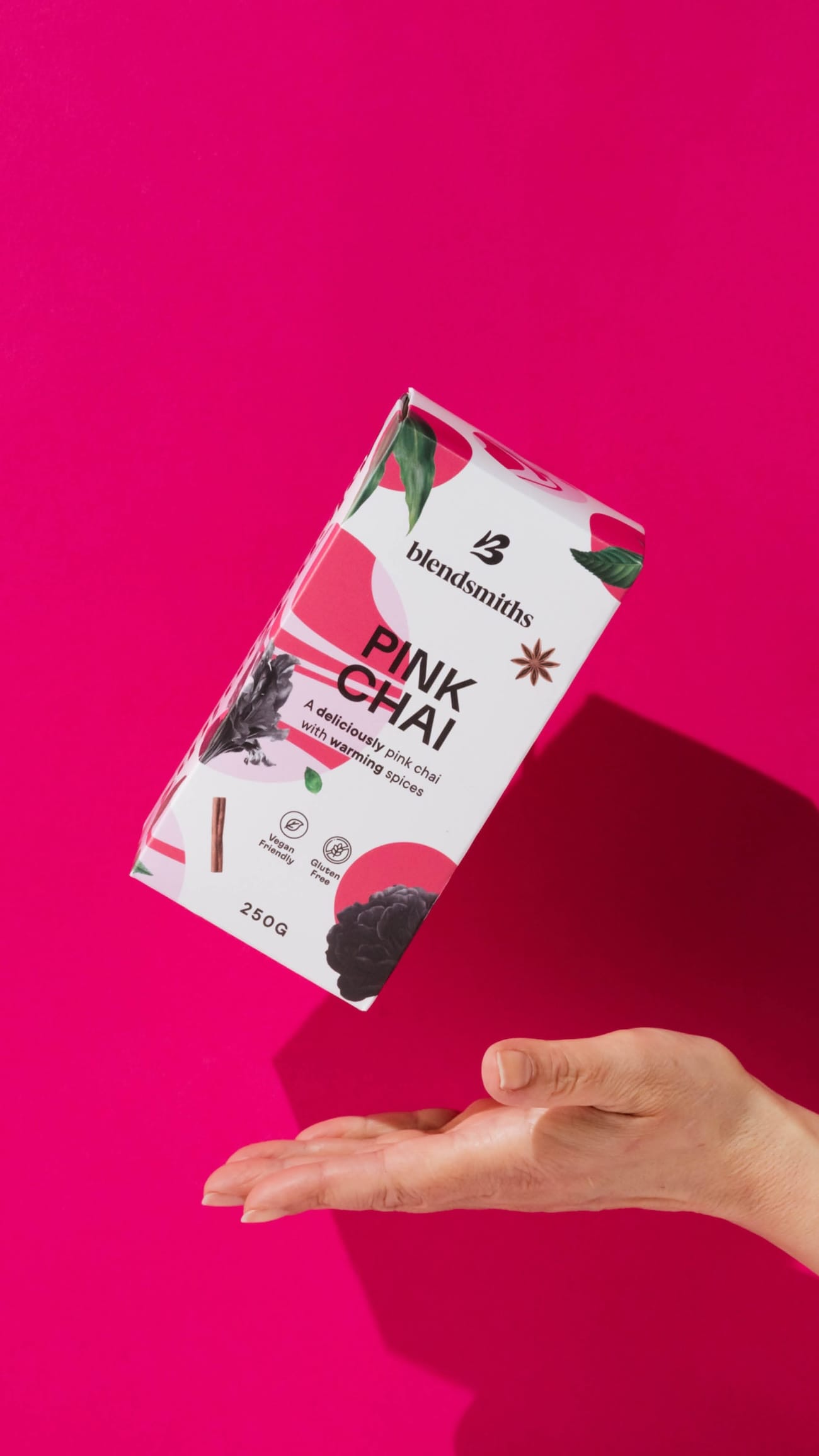 BLENDSMITHS gėrimo mišinys Pink Chai, 250 g Fonte